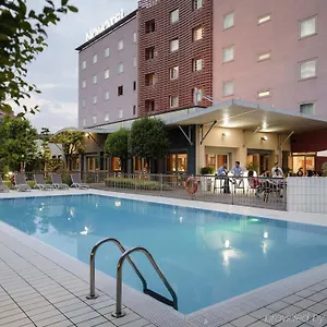 4* Hotel Novotel Due